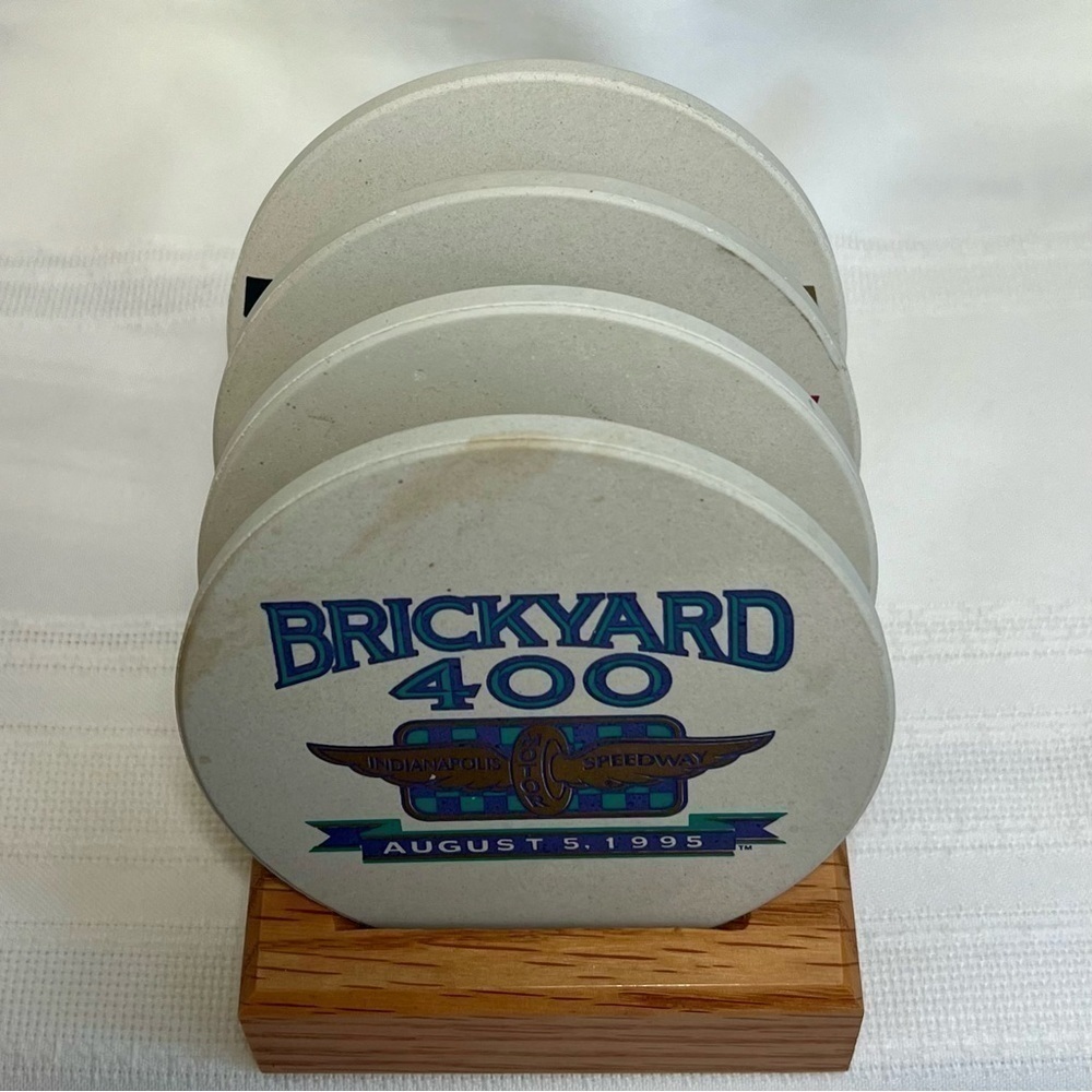 NASCAR Brickyard 400 August 1995 Stoneware Coasters Set of 4 Oak Rack EUC
